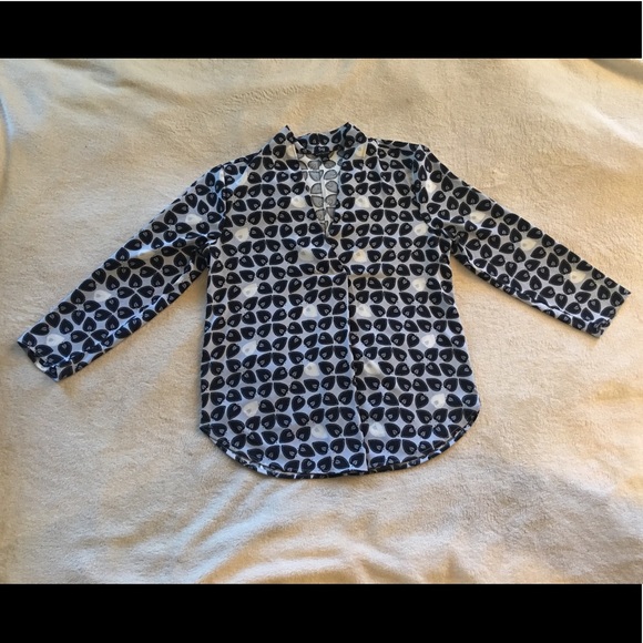 Ann Taylor Leaf Pattern Motif Work Blouse - Picture 12 of 13